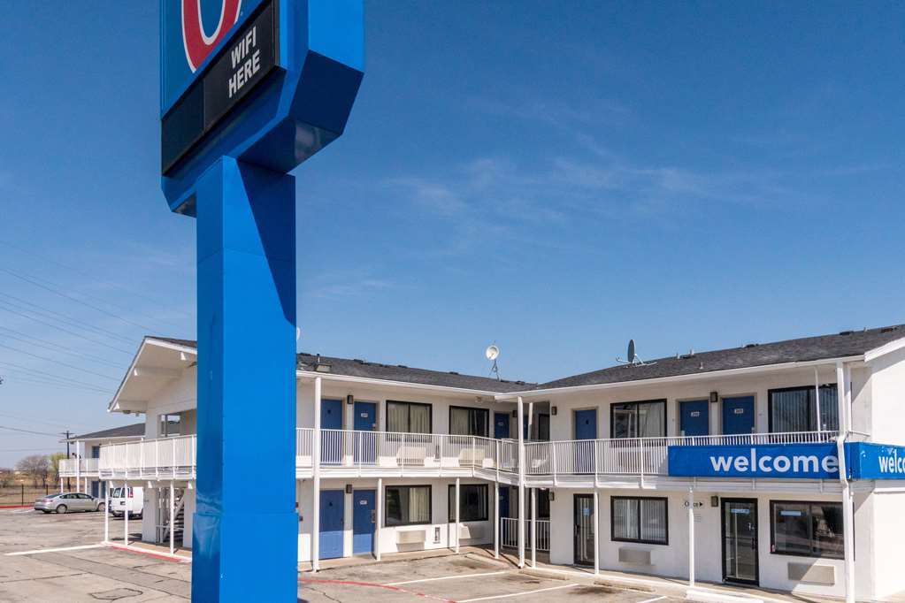 Motel 6 Fort Worth North Haltom City ภายนอก รูปภาพ